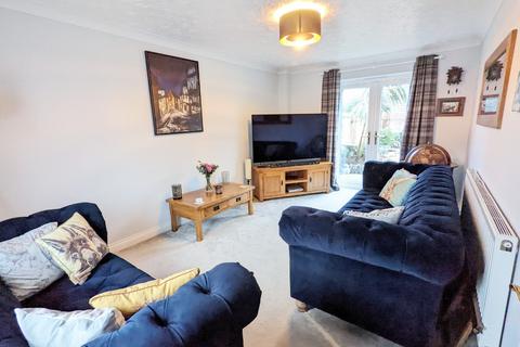 4 bedroom detached house for sale, Mercia Drive, Ancaster, Grantham, NG32
