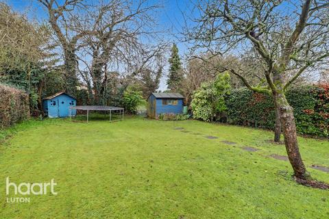 3 bedroom detached house for sale, Honeygate, Luton