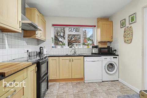 3 bedroom detached house for sale, Honeygate, Luton