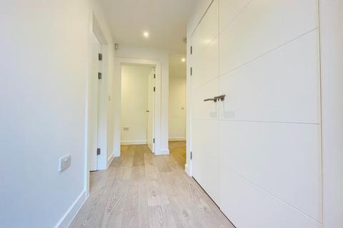 undefined, Crouch End Hill, London N8