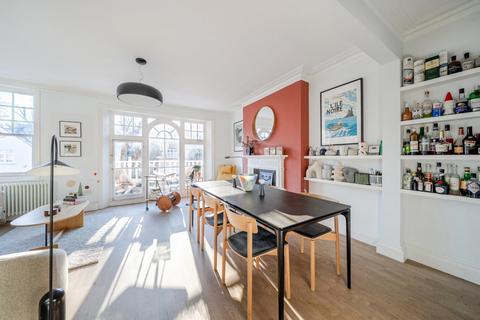 3 bedroom flat for sale, Hornsey Lane Gardens, Highgate, London, N6