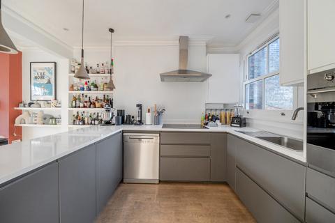 3 bedroom flat for sale, Hornsey Lane Gardens, Highgate, London, N6