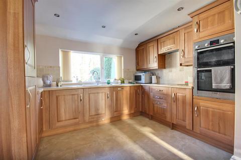 undefined, Kingston Road, Willerby, Hull