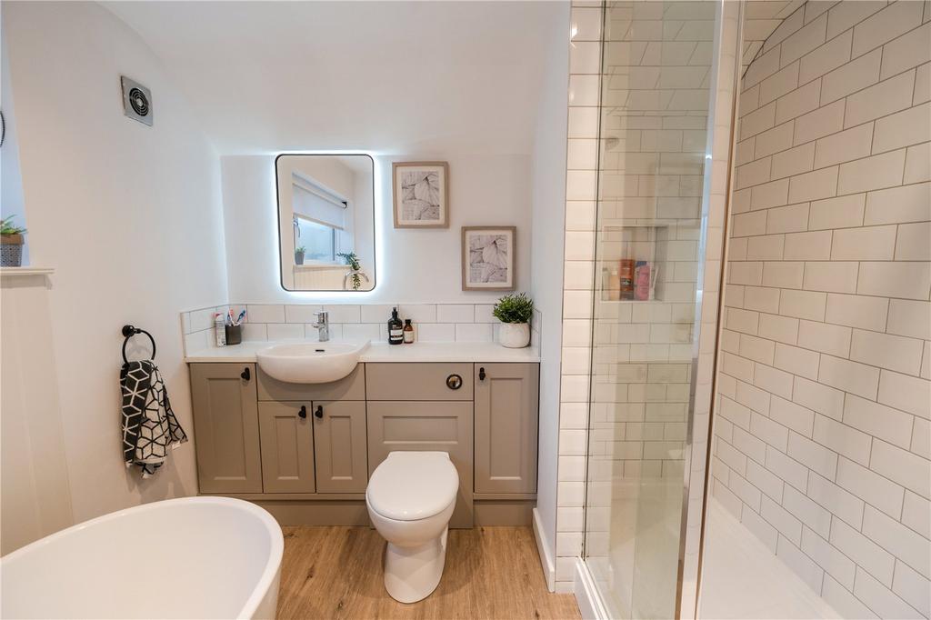Bathroom (2)