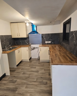 1 bedroom flat to rent, Market Street, Heckmondwike
