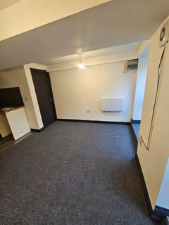 1 bedroom flat to rent, Market Street, Heckmondwike