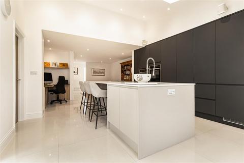 4 bedroom semi-detached house for sale, Church Field, Saffron Walden CB11