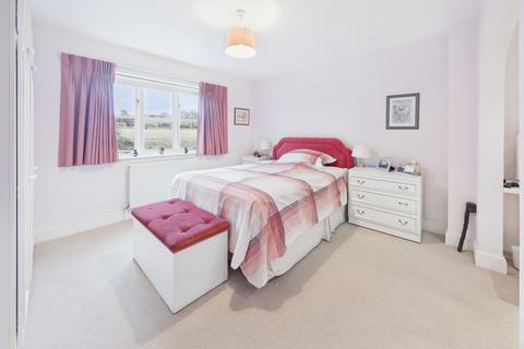 5 bedroom detached house for sale, Bayley Mead, St. Johns Road, Hemel Hempstead, HP1