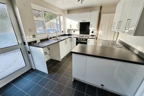 3 bedroom semi-detached house for sale, Newfield Road, Winshill, Burton-on-Trent, DE15