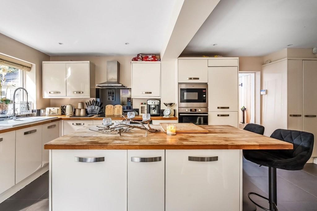 11-Bakers-Way-26.jpg