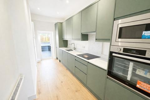 undefined, Station Road, New Milton, Hampshire. BH25 6HN