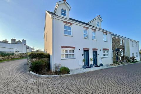 3 bedroom end of terrace house for sale, Park An Trinity, St Day, Redruth