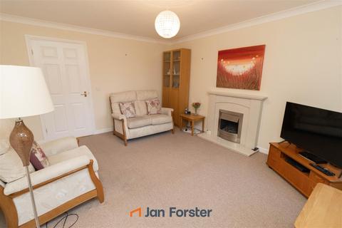 1 bedroom apartment for sale, Broadway Court, Gosforth, Newcastle Upon Tyne