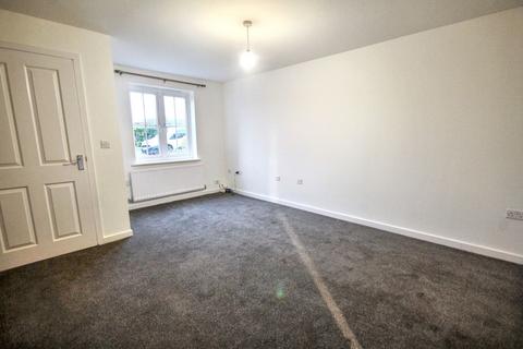 3 bedroom terraced house to rent, Chester Close, Ince, WN3