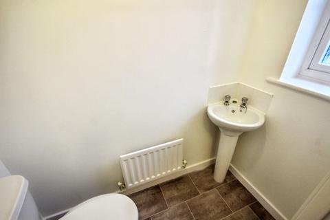 3 bedroom terraced house to rent, Chester Close, Ince, WN3