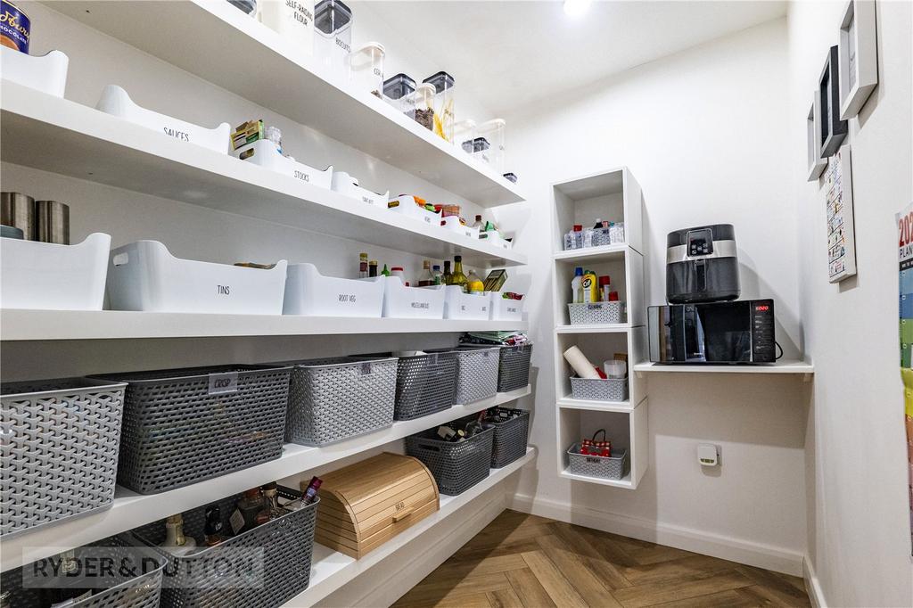 Larder