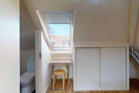 Studio to rent, Anson Road, London NW2