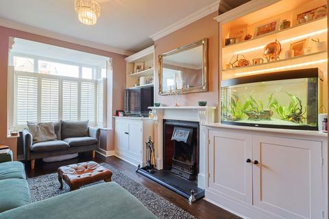 3 bedroom terraced house for sale, Limpsfield Road, Warlingham CR6