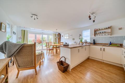 4 bedroom end of terrace house for sale, Exeter EX2
