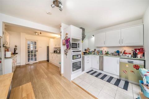 4 bedroom semi-detached house for sale, Exford Gardens, London SE12