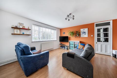 2 bedroom apartment for sale, Adelaide Road, Surbiton