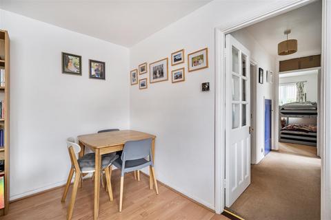 2 bedroom apartment for sale, Adelaide Road, Surbiton