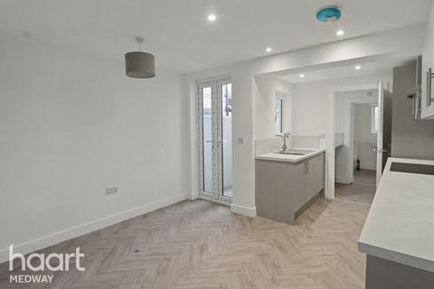 undefined, Milton Road, GILLINGHAM