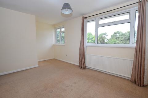 2 bedroom terraced house to rent, BORDON, Hampshire, GU35