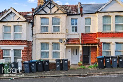 3 bedroom character property for sale, Lenham Road, Thornton Heath