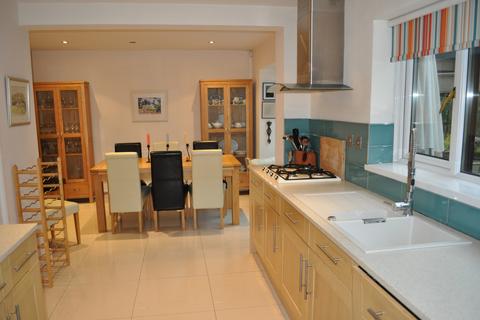 4 bedroom detached house for sale, Trinity Close Mumbles Swansea Sa3 5sx