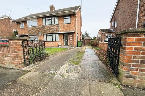 3 bedroom semi-detached house for sale, Mount Drive, Wisbech