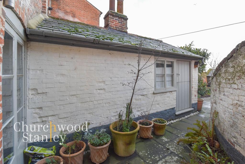 Office to garden