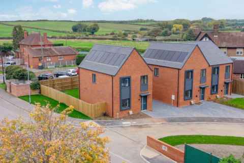 undefined, Lyde Close, Wolverhampton WV5