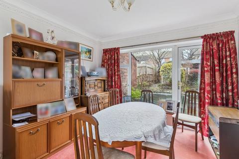 3 bedroom semi-detached house for sale, Grovelands Avenue, Hitchin, SG4