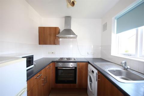Studio to rent, Pempath Place, Wembley