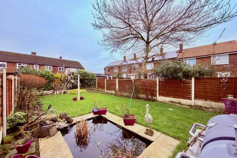 3 bedroom terraced house for sale, Carnforth Road, Stockport SK4