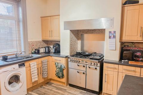 2 bedroom terraced house for sale, Turton Road, Bolton, Greater Manchester, BL2 3DX