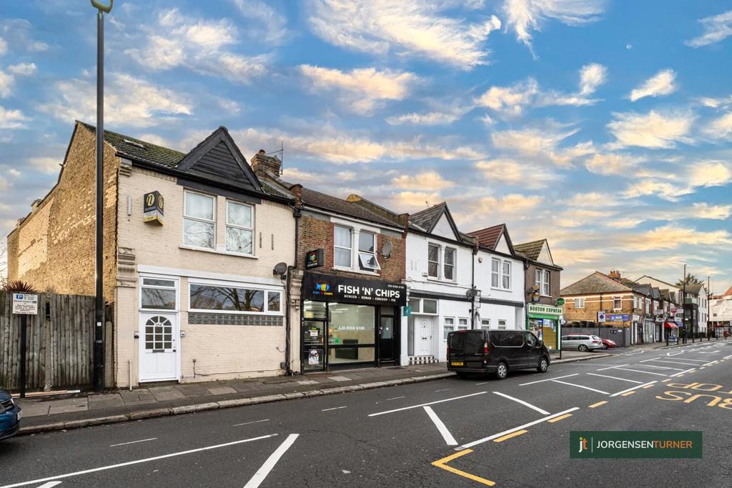 South Ealing Road R - JT.jpg