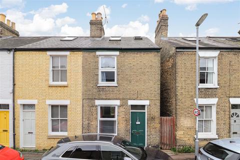 2 bedroom end of terrace house for sale, Sturton Street, Cambridge CB1