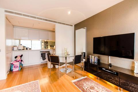 Pan Peninsula, Canary Wharf, London, E14
