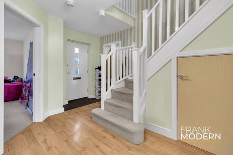 4 bedroom detached house for sale, Bayleaf Avenue, Hampton Vale, PE7