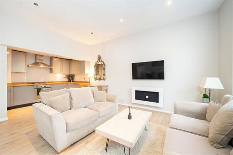 2 bedroom flat to rent, Harcourt Terrace, London SW10