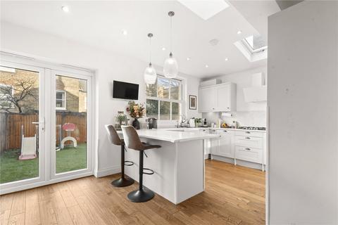 2 bedroom apartment for sale, Gosberton Road, London, SW12