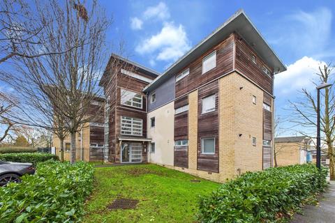2 bedroom apartment for sale, Pinewood Drive, Cheltenham, Gloucestershire, GL51