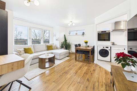 2 bedroom apartment for sale, Pinewood Drive, Cheltenham, Gloucestershire, GL51