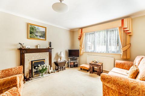 3 bedroom detached house for sale, Darwin Close, St. Albans AL3