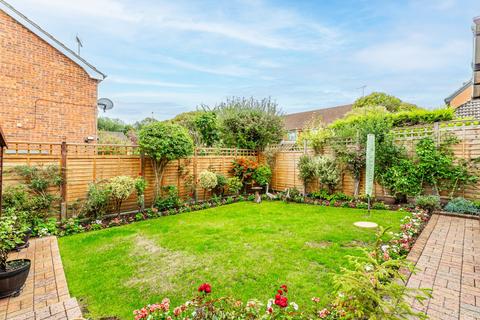 3 bedroom detached house for sale, Darwin Close, St. Albans AL3