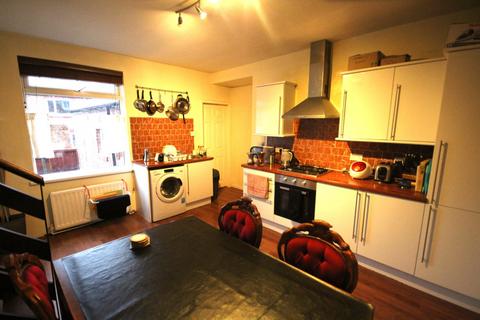 3 bedroom house to rent, Clarence Street, Durham DH6