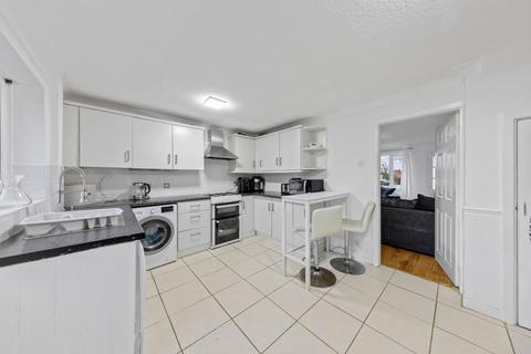 3 bedroom semi-detached house for sale, Wroxham Road, Great Sankey, WA5
