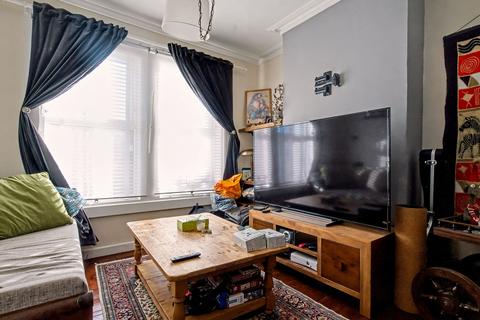 3 bedroom end of terrace house for sale, Hill View, Buckingham Road, Bicester, OX26
